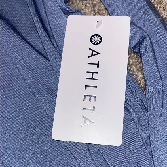 Athleta Women’s Long Sleeve Slate Shirt - Picture 2 of 5